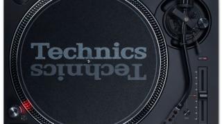 TECHNICS SL1210MK7 Gramofon